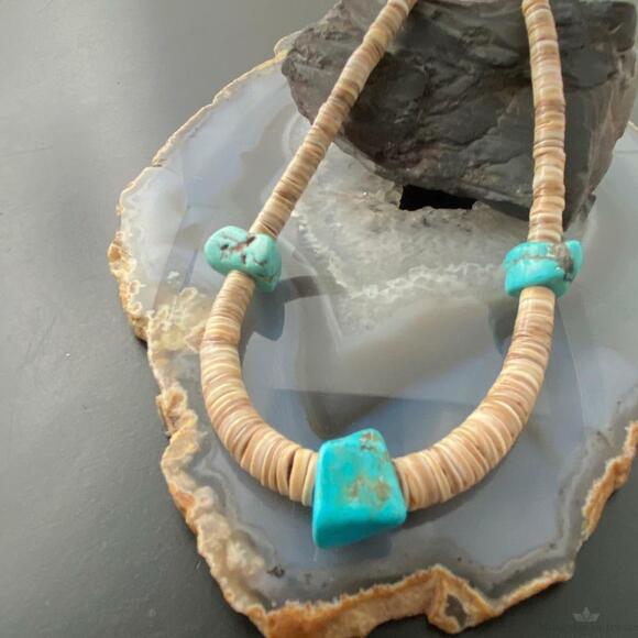 Vintage Native American Heishi Sea Shell Disk and Chunky Turquoise Necklace - Picture 11 of 11